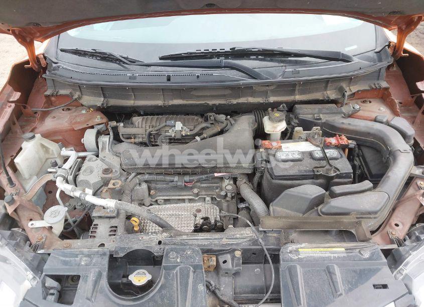 Photo 10 of 2018 Nissan Rogue SV (VIN 5N1AT2MV6JC806918)