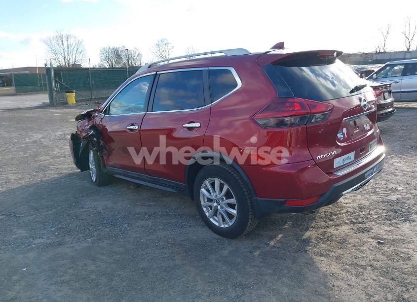 Photo 3 of 2018 Nissan Rogue SV (VIN 5N1AT2MV6JC836856)