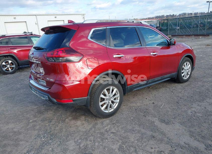 Photo 4 of 2018 Nissan Rogue SV (VIN 5N1AT2MV6JC836856)