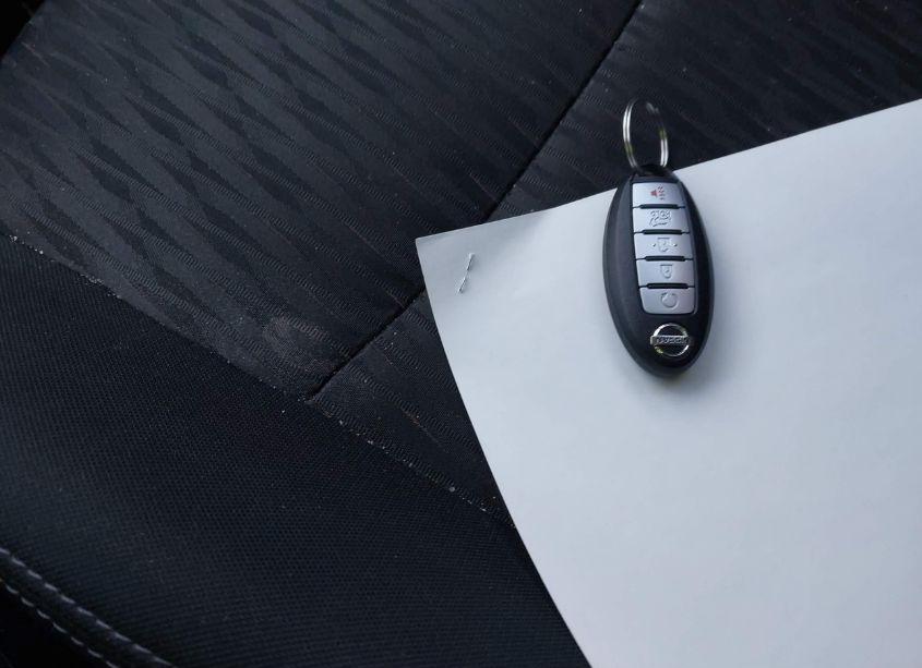 Photo 11 of 2019 Nissan Rogue SV (VIN 5N1AT2MV6KC734314)