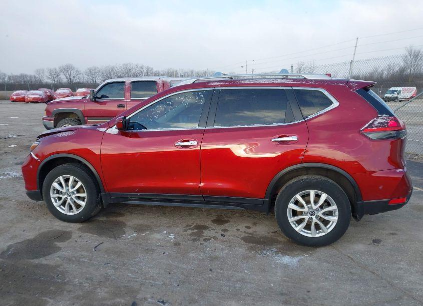 Photo 14 of 2019 Nissan Rogue SV (VIN 5N1AT2MV6KC734314)