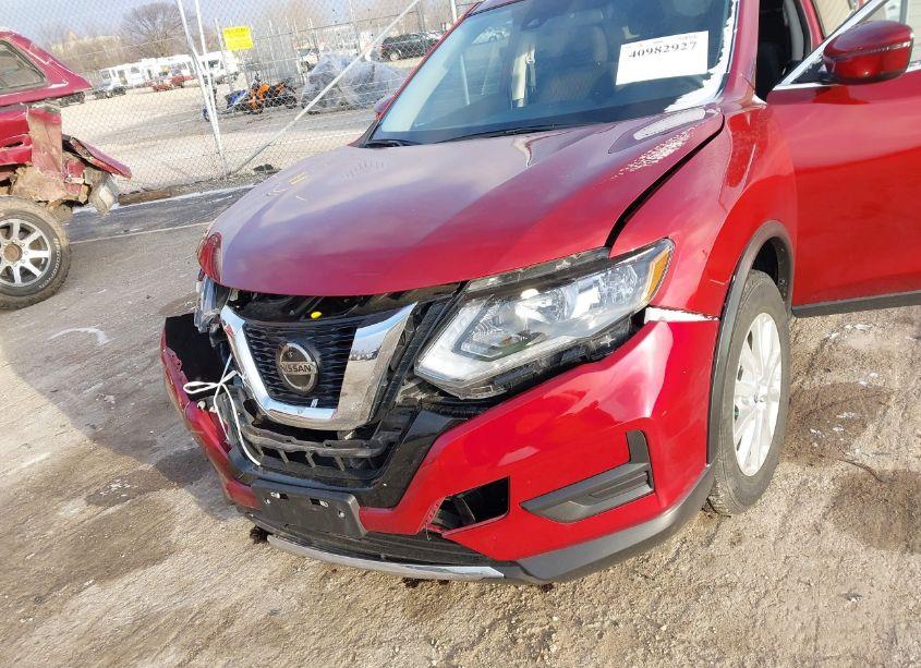 Photo 6 of 2019 Nissan Rogue SV (VIN 5N1AT2MV6KC734314)