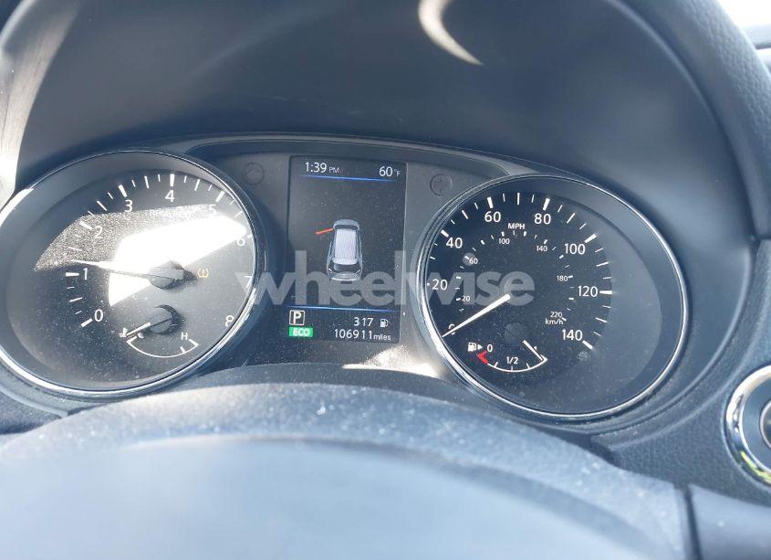 Photo 7 of 2019 Nissan Rogue SV (VIN 5N1AT2MV6KC771671)