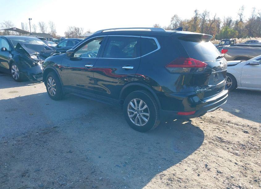 Photo 3 of 2019 Nissan Rogue S (VIN 5N1AT2MV6KC803521)