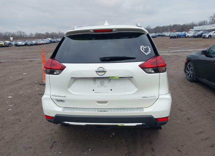 Photo 16 of 2019 Nissan Rogue SL (VIN 5N1AT2MV6KC816317)