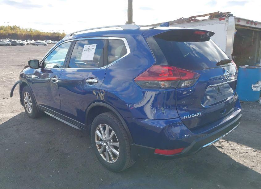 Photo 3 of 2019 Nissan Rogue S (VIN 5N1AT2MV6KC817077)