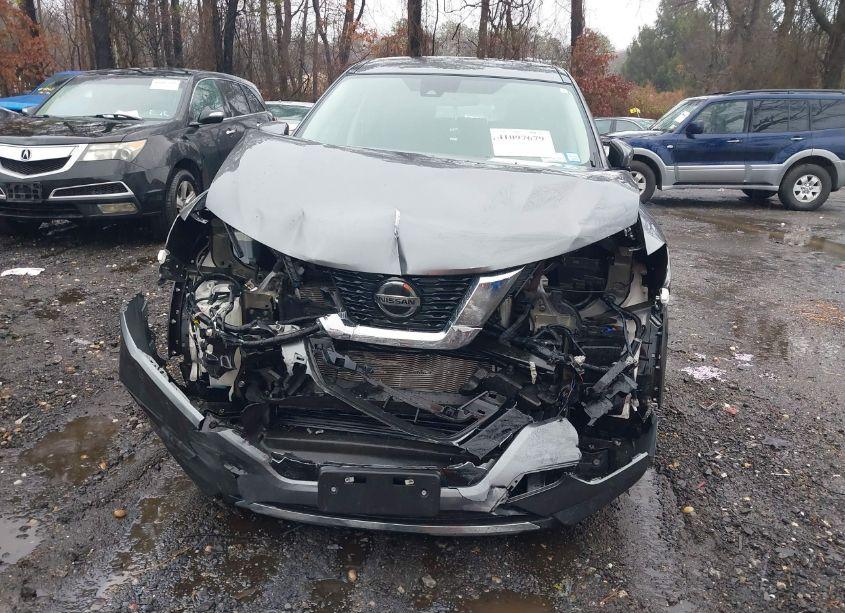 Photo 12 of 2019 Nissan Rogue S (VIN 5N1AT2MV6KC823431)