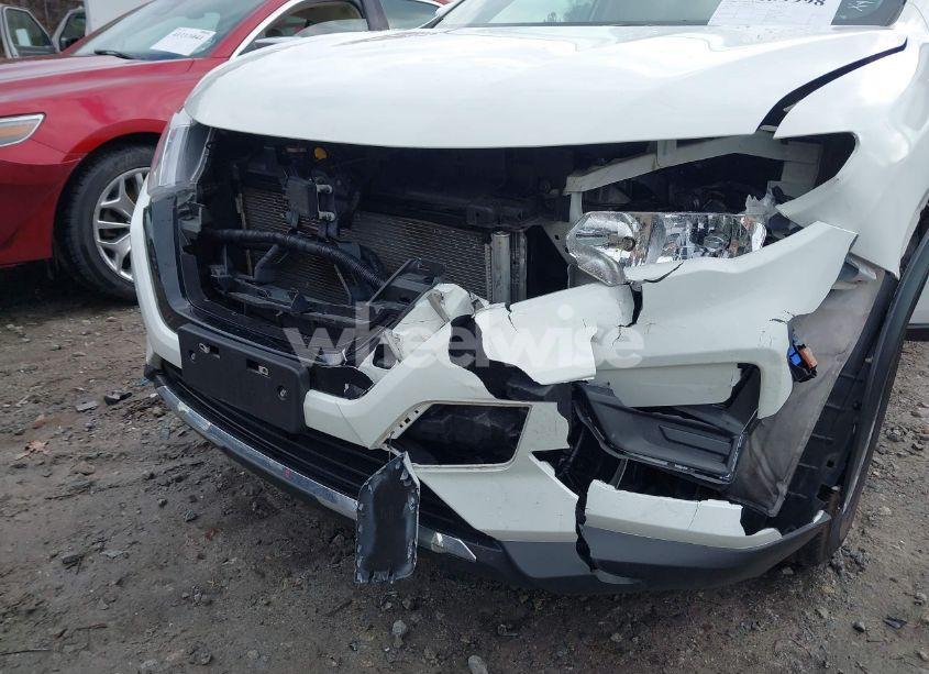 Photo 6 of 2020 Nissan Rogue S INTELLIGENT AWD (VIN 5N1AT2MV6LC716946)