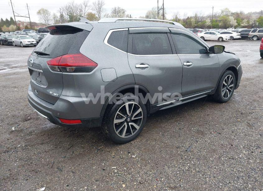 Photo 4 of 2020 Nissan Rogue SL INTELLIGENT AWD (VIN 5N1AT2MV6LC748246)