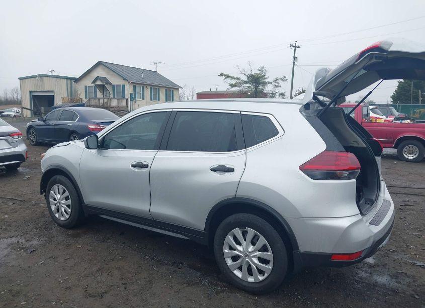 Photo 3 of 2020 Nissan Rogue S INTELLIGENT AWD (VIN 5N1AT2MV6LC761238)