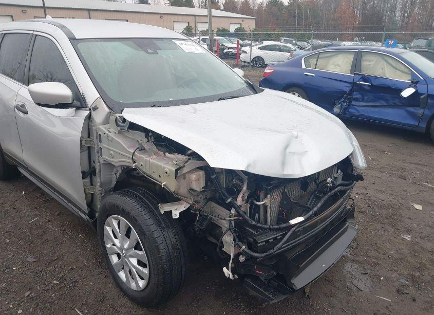 Photo 6 of 2020 Nissan Rogue S INTELLIGENT AWD (VIN 5N1AT2MV6LC761238)