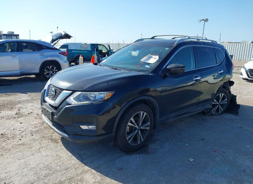 Photo 2 of 2020 Nissan Rogue SV INTELLIGENT AWD (VIN 5N1AT2MV6LC779321)