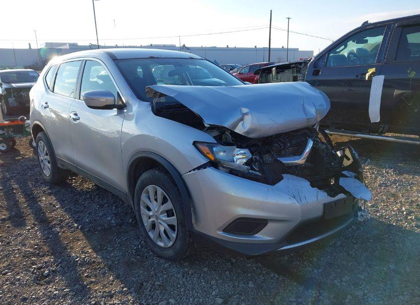 2014 Nissan Rogue S (VIN 5N1AT2MV7EC767925) main photo