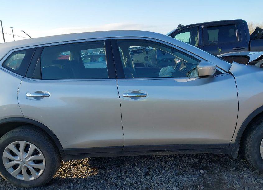 Photo 13 of 2014 Nissan Rogue S (VIN 5N1AT2MV7EC767925)