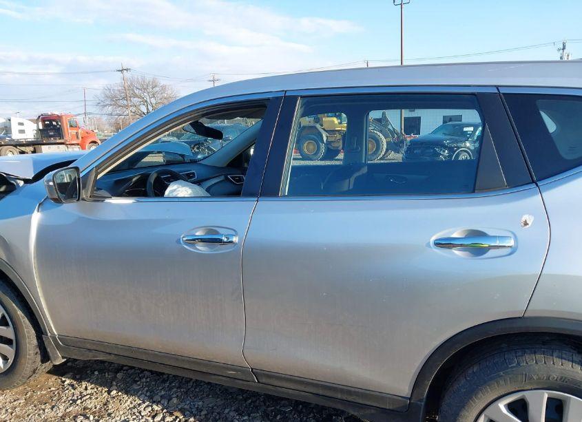 Photo 14 of 2014 Nissan Rogue S (VIN 5N1AT2MV7EC767925)
