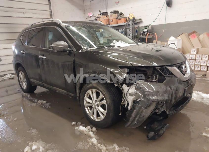 2014 Nissan Rogue SV (VIN 5N1AT2MV7EC825032) main photo