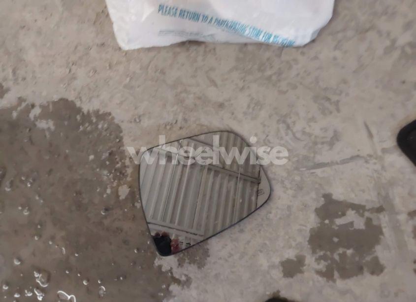 Photo 12 of 2014 Nissan Rogue SV (VIN 5N1AT2MV7EC825032)