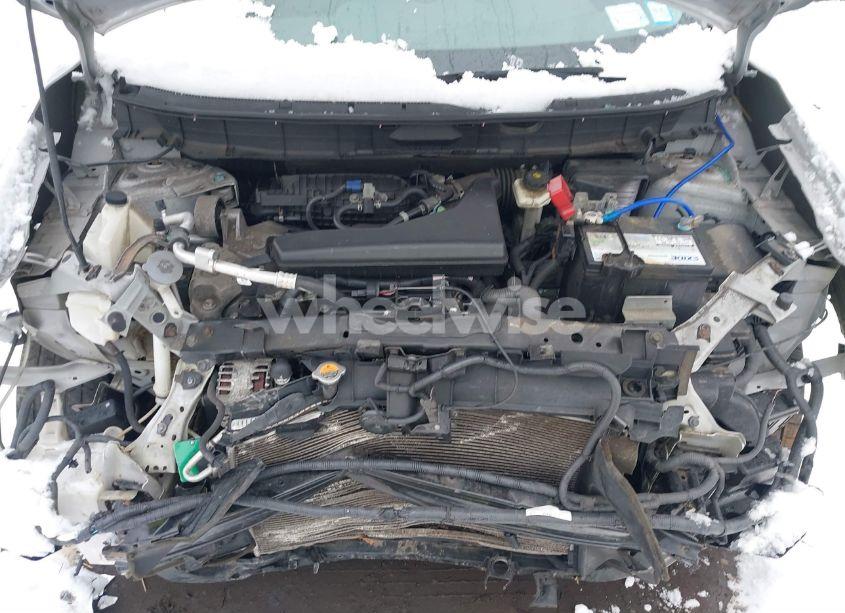 Photo 10 of 2014 Nissan Rogue S (VIN 5N1AT2MV7EC834961)