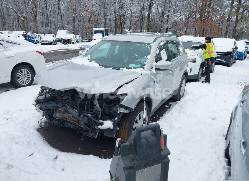 Photo 2 of 2014 Nissan Rogue S (VIN 5N1AT2MV7EC834961)