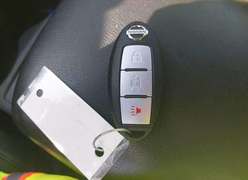 Photo 11 of 2014 Nissan Rogue SV (VIN 5N1AT2MV7EC846043)