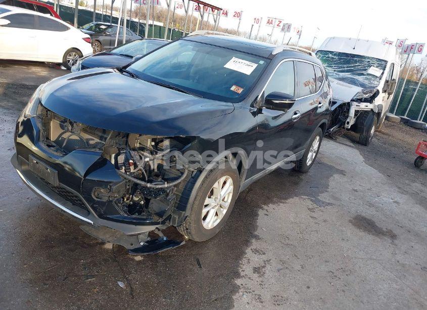 Photo 2 of 2014 Nissan Rogue SV (VIN 5N1AT2MV7EC851212)