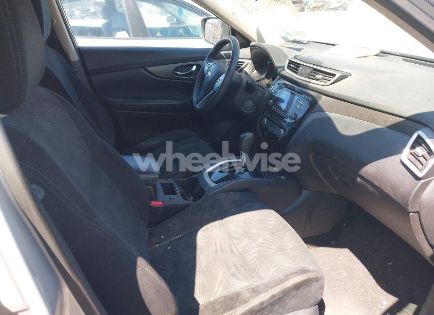 Photo 5 of 2014 Nissan Rogue SV (VIN 5N1AT2MV7EC851355)