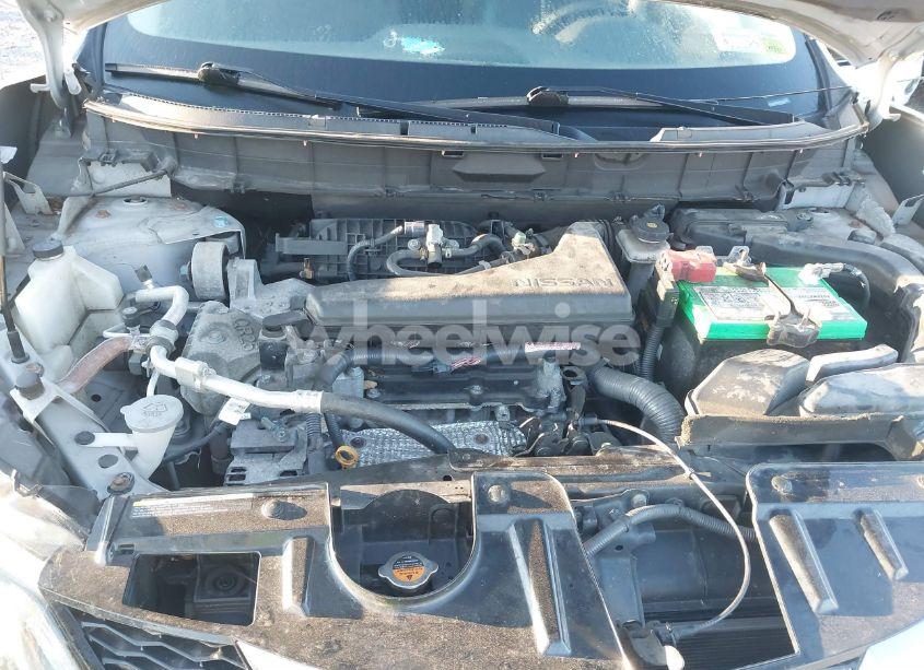 Photo 10 of 2015 Nissan Rogue SL (VIN 5N1AT2MV7FC800116)