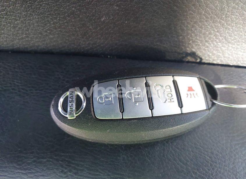 Photo 11 of 2015 Nissan Rogue SL (VIN 5N1AT2MV7FC800116)