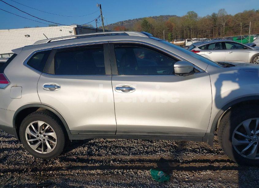 Photo 13 of 2015 Nissan Rogue SL (VIN 5N1AT2MV7FC800116)