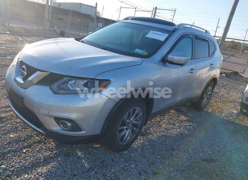 Photo 2 of 2015 Nissan Rogue SL (VIN 5N1AT2MV7FC800116)