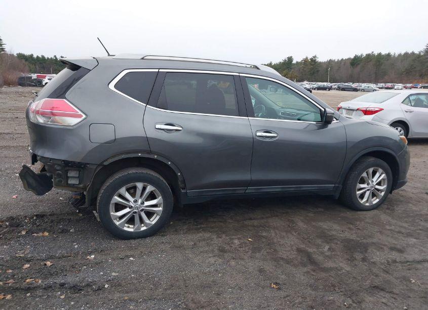 Photo 13 of 2015 Nissan Rogue SV (VIN 5N1AT2MV7FC817112)