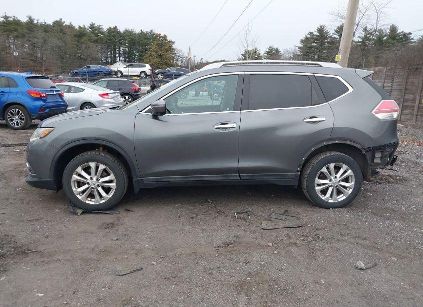 Photo 14 of 2015 Nissan Rogue SV (VIN 5N1AT2MV7FC817112)