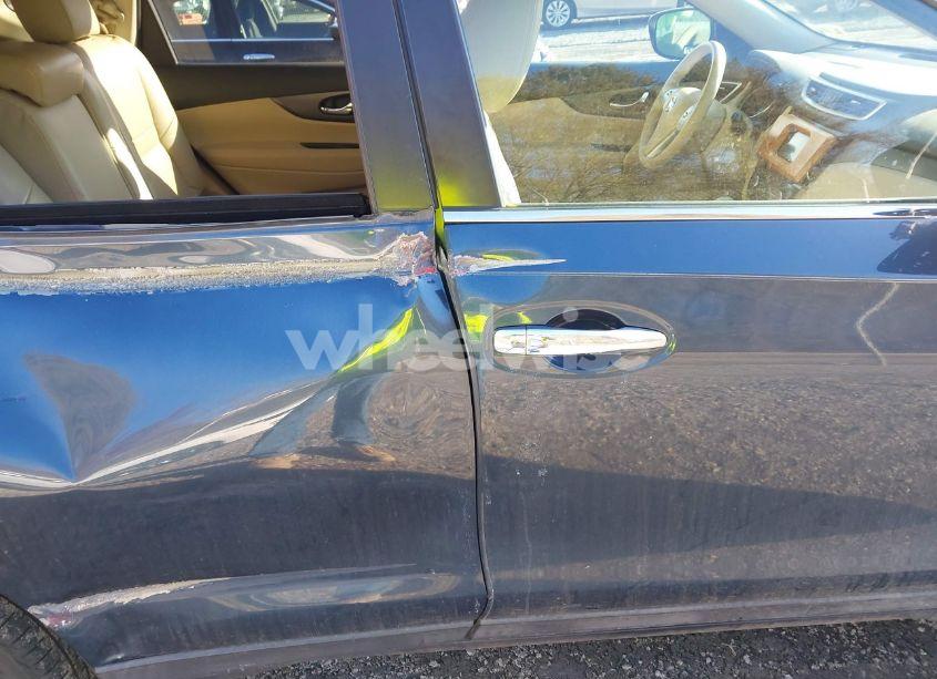 Photo 18 of 2015 Nissan Rogue SV (VIN 5N1AT2MV7FC824495)