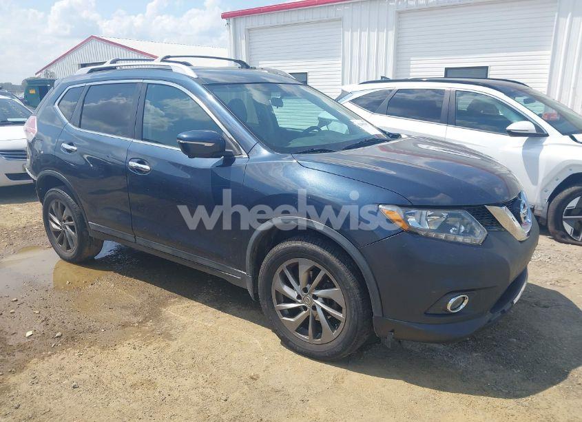 2015 Nissan Rogue SL (VIN 5N1AT2MV7FC828398) main photo
