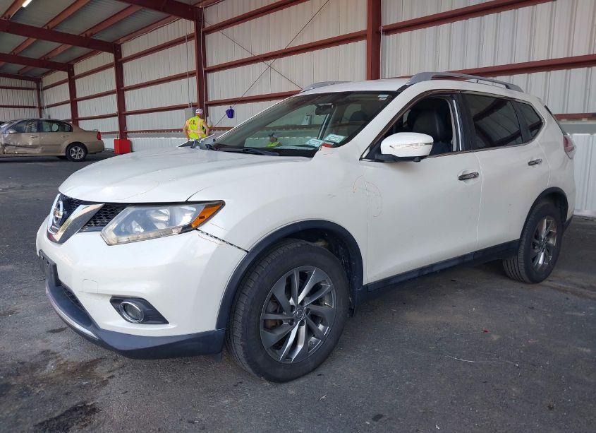 Photo 2 of 2015 Nissan Rogue SL (VIN 5N1AT2MV7FC870084)