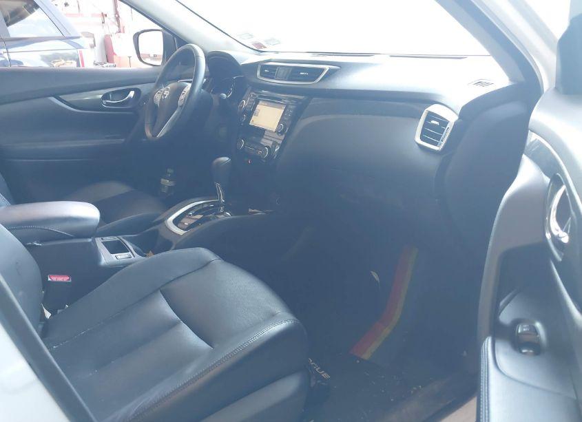 Photo 5 of 2015 Nissan Rogue SL (VIN 5N1AT2MV7FC870084)