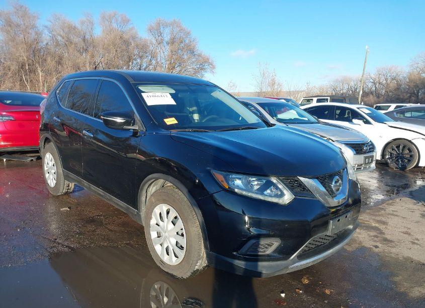 2015 Nissan Rogue S/SL/SV (VIN 5N1AT2MV7FC871347) main photo