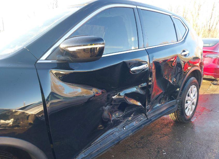 Photo 6 of 2015 Nissan Rogue S/SL/SV (VIN 5N1AT2MV7FC871347)