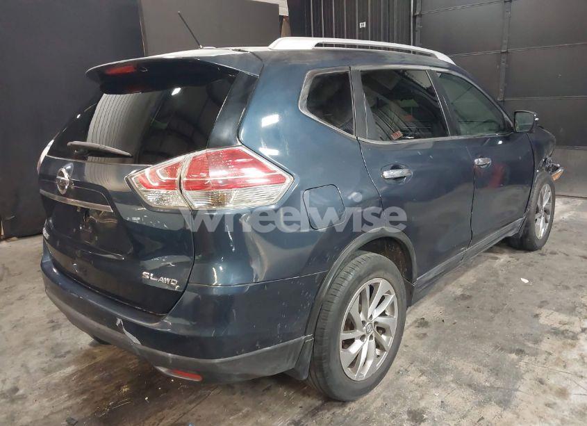 Photo 4 of 2015 Nissan Rogue SL (VIN 5N1AT2MV7FC884437)