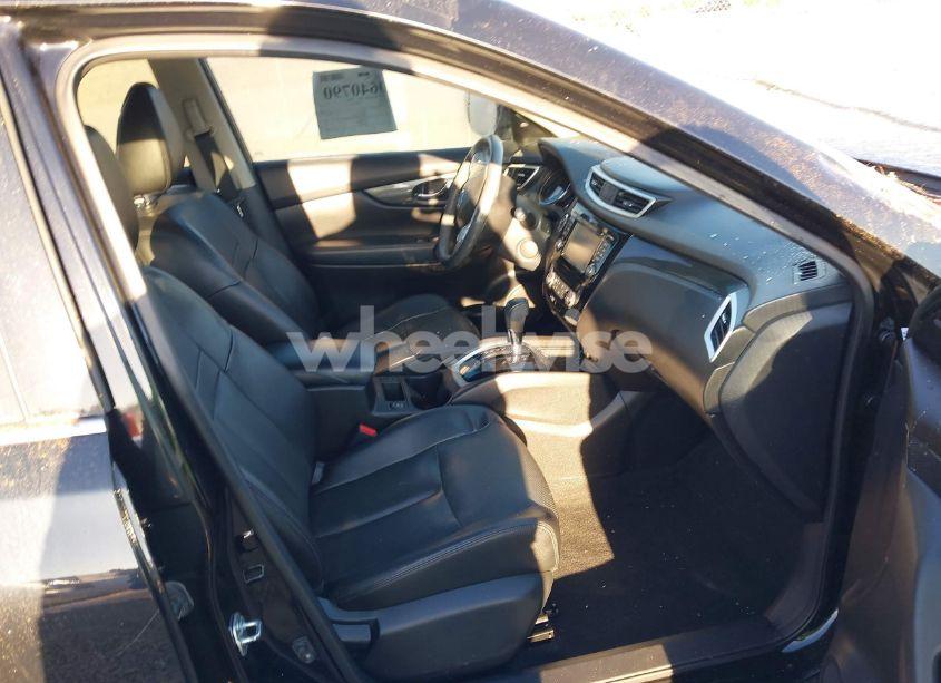 Photo 5 of 2015 Nissan Rogue SL (VIN 5N1AT2MV7FC887211)