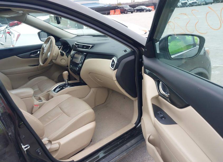 Photo 5 of 2015 Nissan Rogue SL (VIN 5N1AT2MV7FC914777)