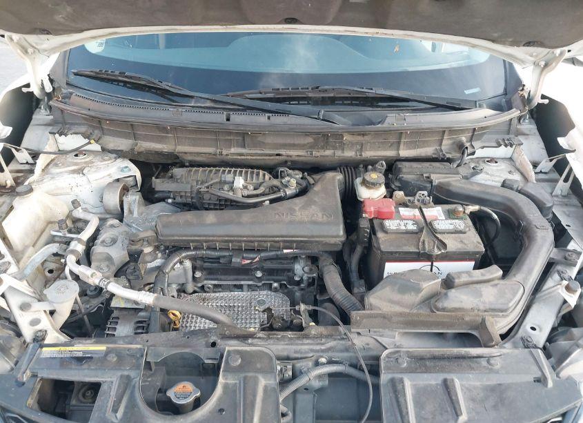 Photo 10 of 2016 Nissan Rogue SV (VIN 5N1AT2MV7GC747905)