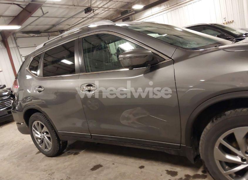 Photo 13 of 2016 Nissan Rogue SL (VIN 5N1AT2MV7GC752585)