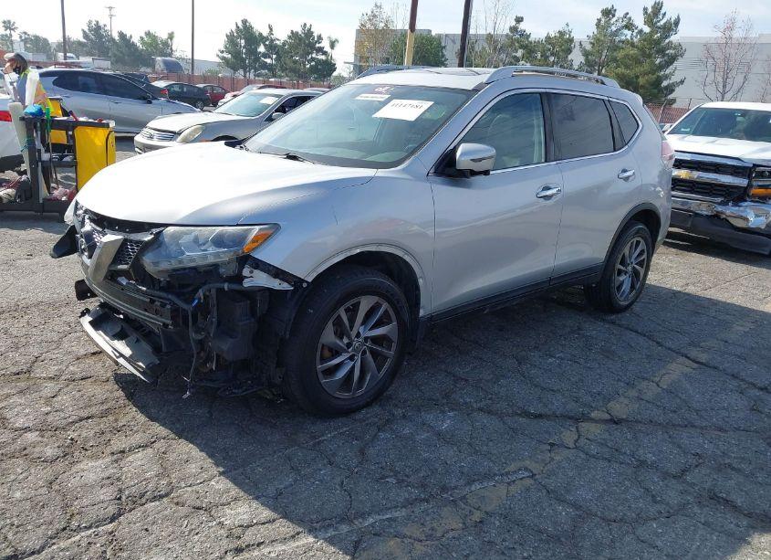 Photo 2 of 2016 Nissan Rogue SL (VIN 5N1AT2MV7GC753221)