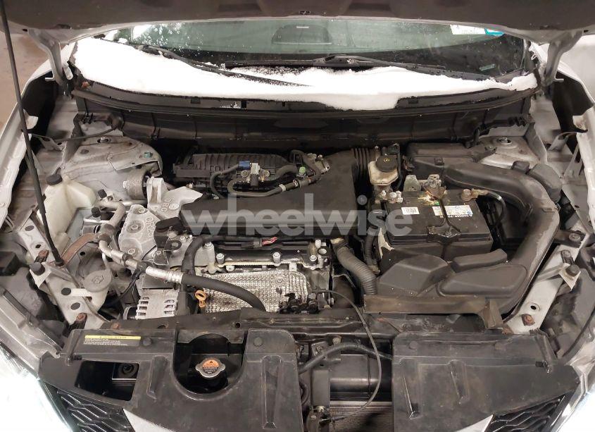 Photo 10 of 2016 Nissan Rogue SL (VIN 5N1AT2MV7GC788566)