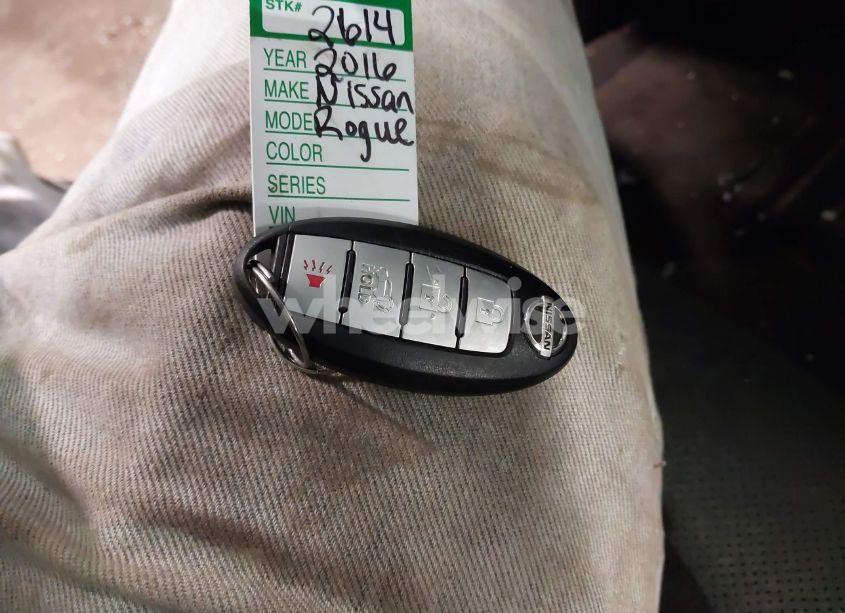 Photo 11 of 2016 Nissan Rogue SL (VIN 5N1AT2MV7GC788566)