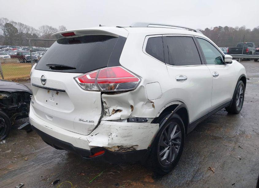Photo 4 of 2016 Nissan Rogue SL (VIN 5N1AT2MV7GC832632)