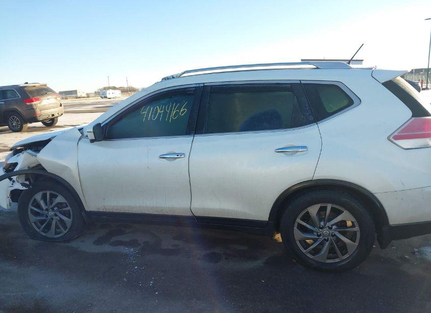 Photo 14 of 2016 Nissan Rogue SL (VIN 5N1AT2MV7GC862410)
