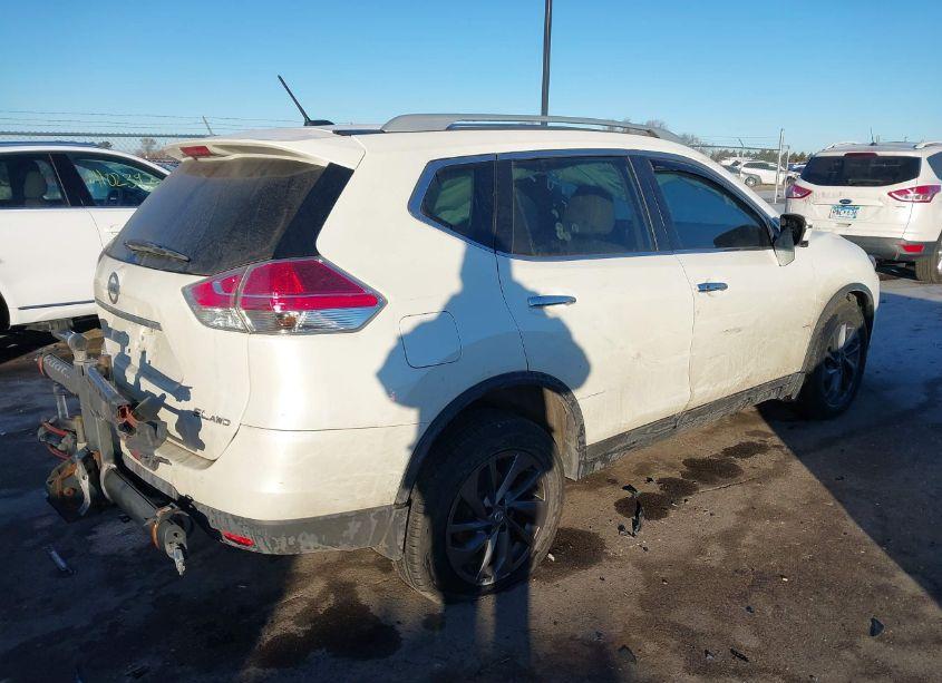 Photo 4 of 2016 Nissan Rogue SL (VIN 5N1AT2MV7GC862410)