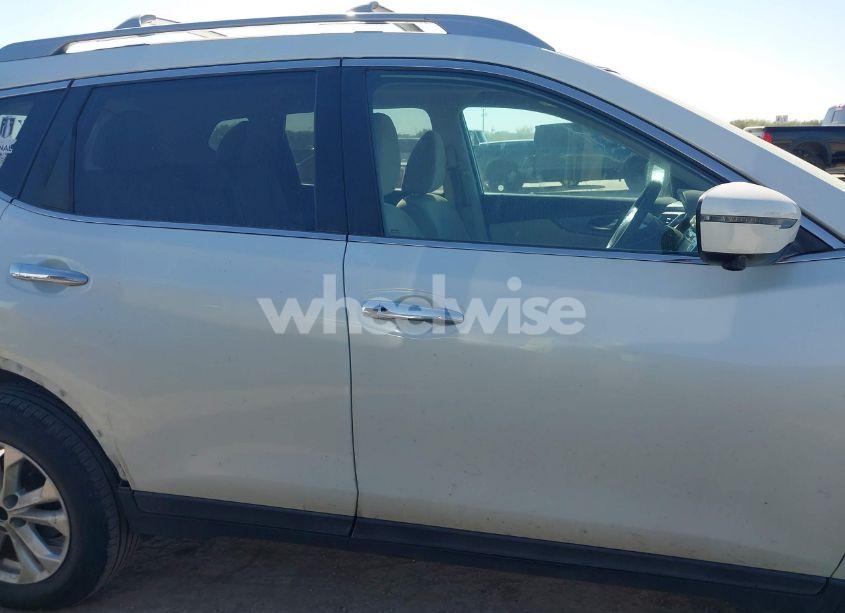 Photo 14 of 2016 Nissan Rogue SV (VIN 5N1AT2MV7GC865226)